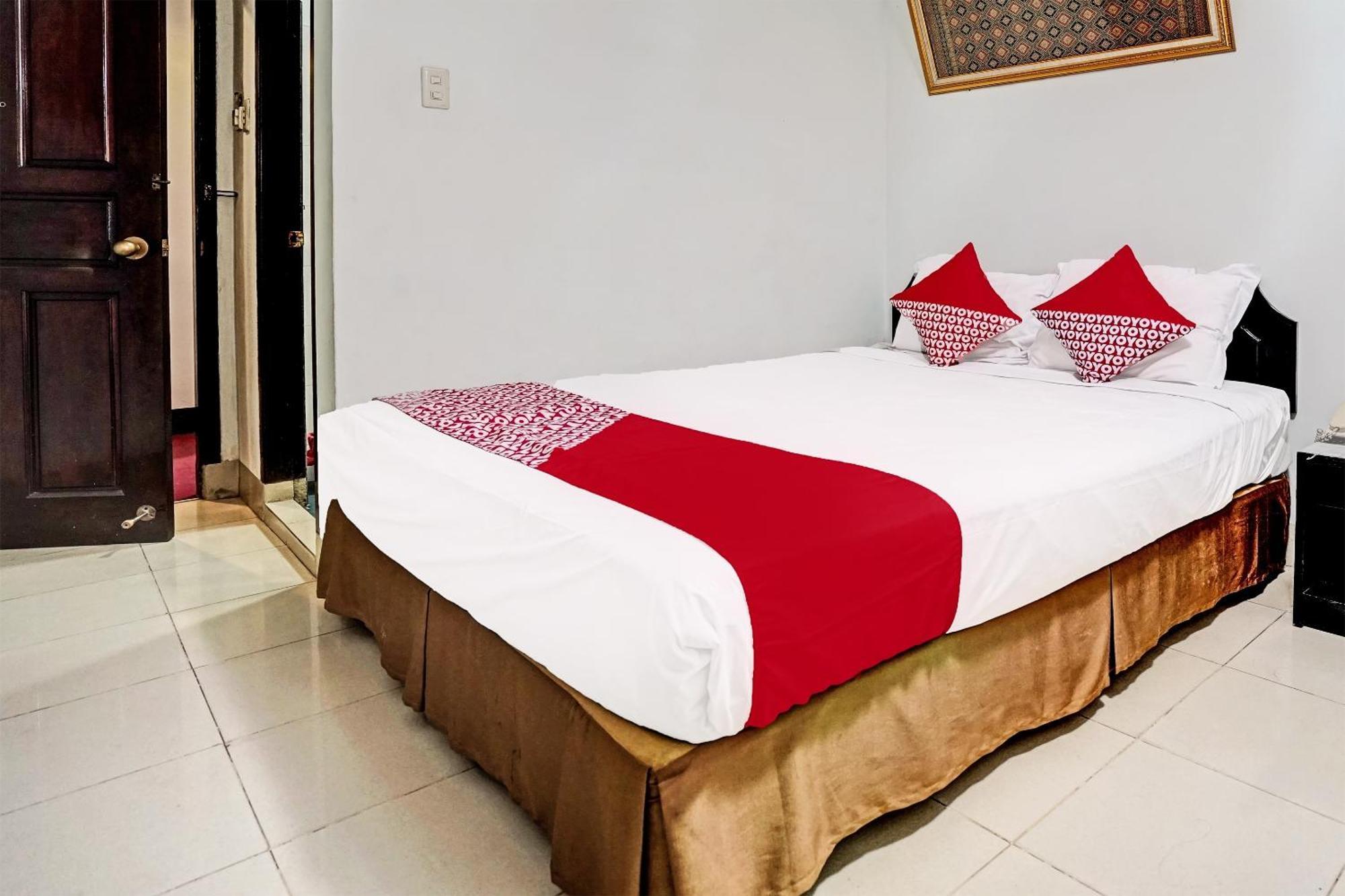 Super Oyo 91805 Hotel Wisma Bari Palembang Buitenkant foto