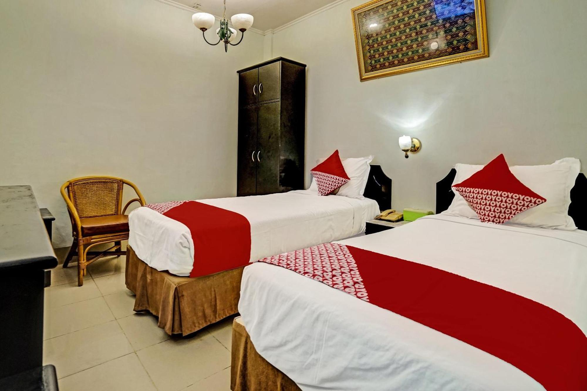 Super Oyo 91805 Hotel Wisma Bari Palembang Buitenkant foto