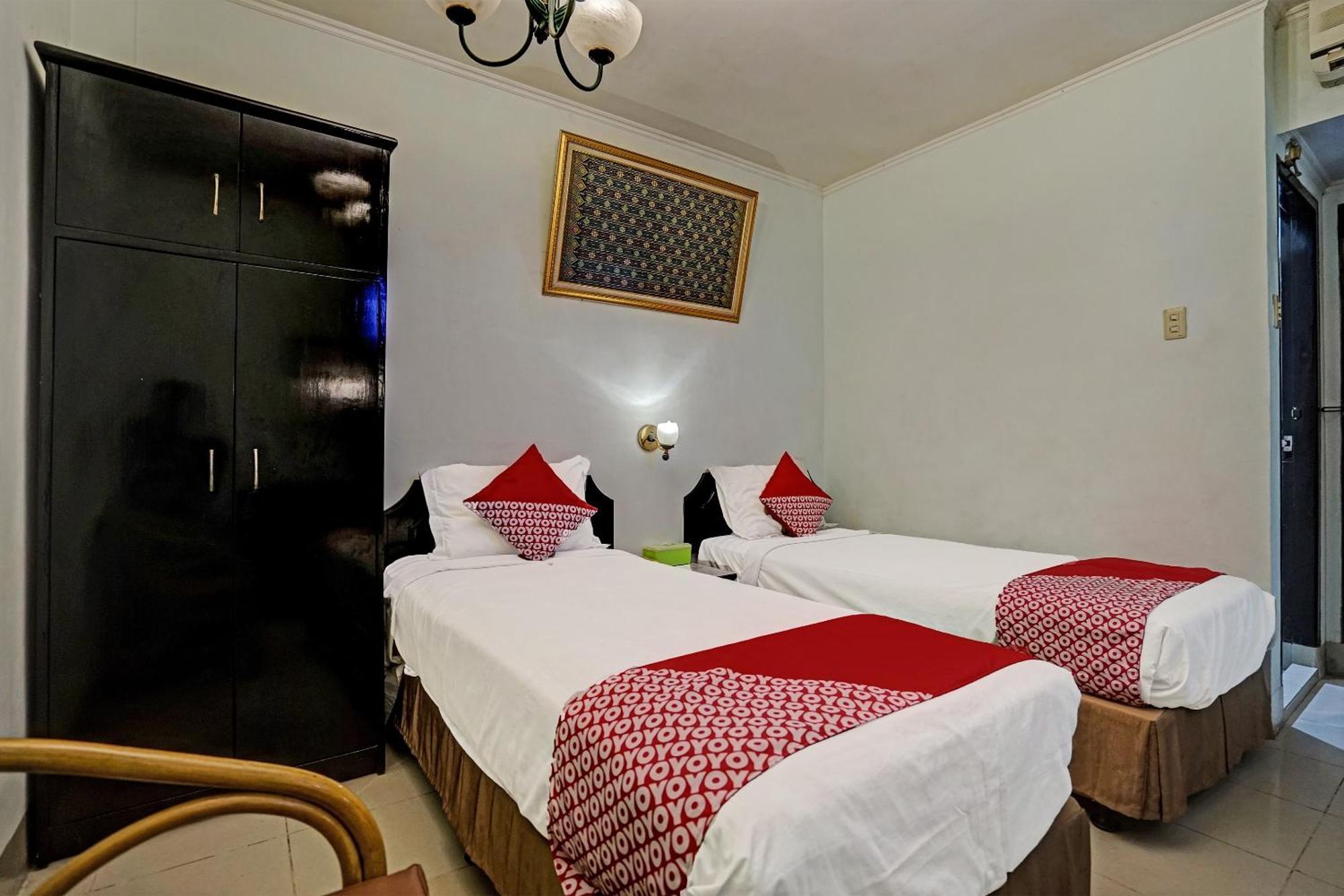 Super Oyo 91805 Hotel Wisma Bari Palembang Buitenkant foto
